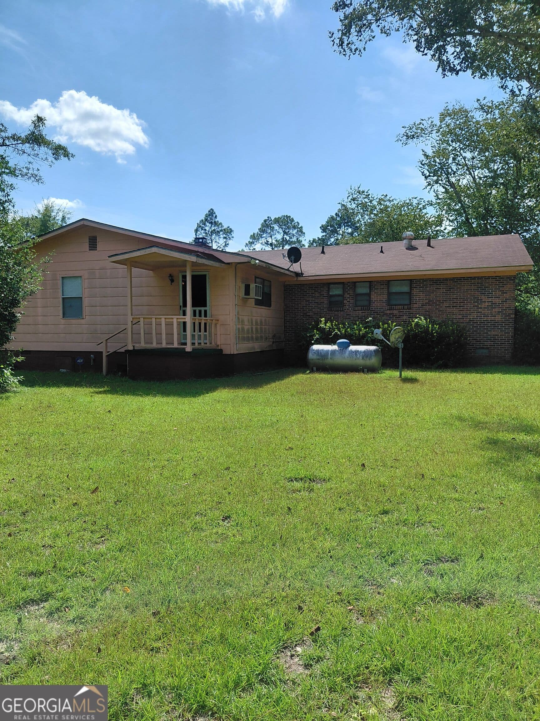 3 bedroom, 1.5 bathroom, 1,638 sq ft single family residence for sale at 11054 Hwy 15, Soperton, GA 30457 — photo 2