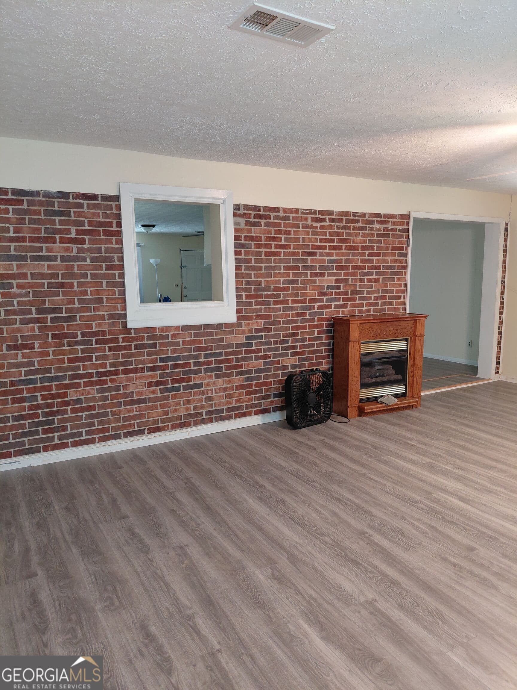 3 bedroom, 1.5 bathroom, 1,638 sq ft single family residence for sale at 11054 Hwy 15, Soperton, GA 30457 — photo 4