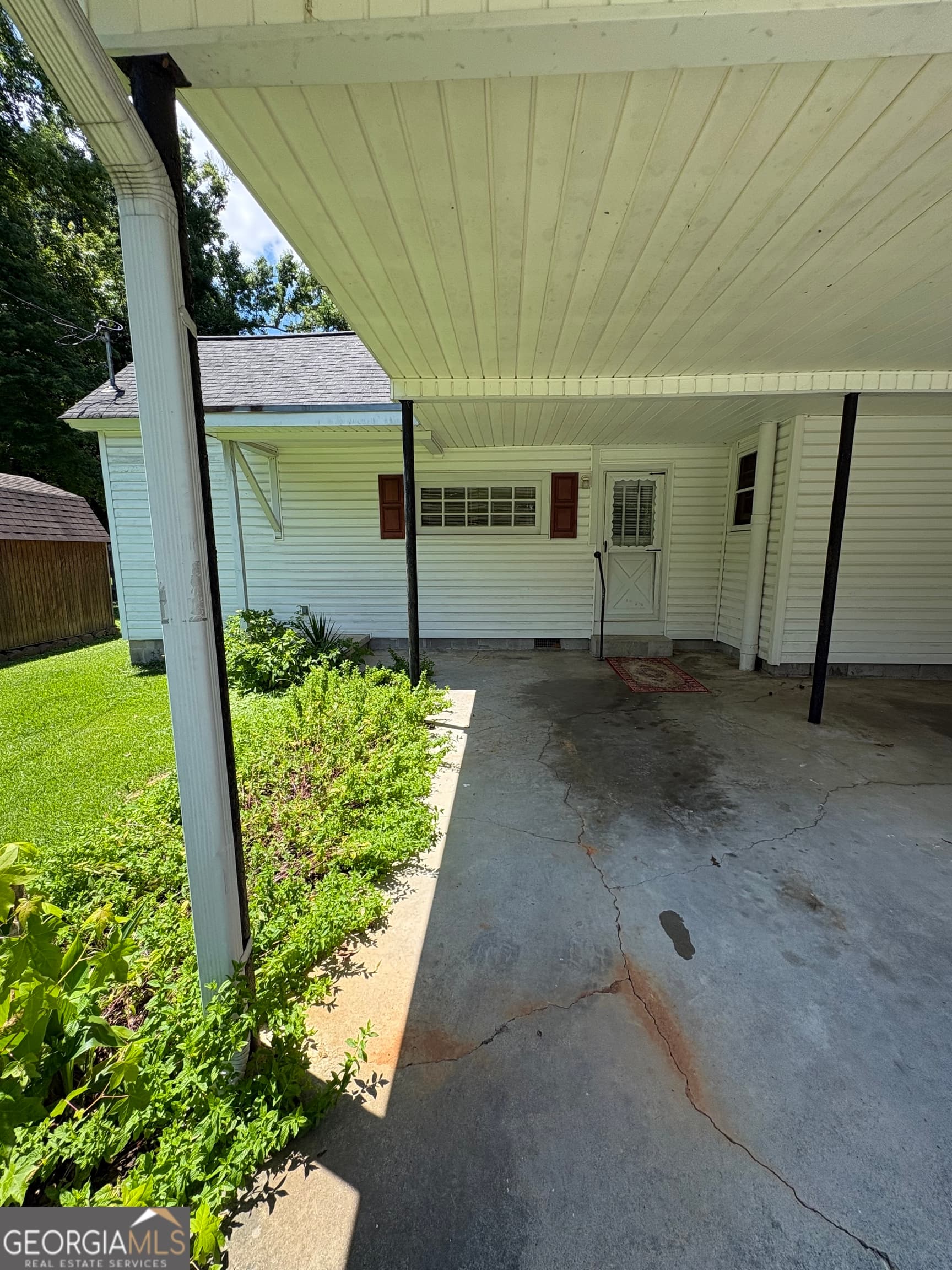 3 bedroom, 2 bathroom, 1,255 sq ft single family residence for sale at 208 Warthen Street, Lafayette, GA 30728 — photo 7