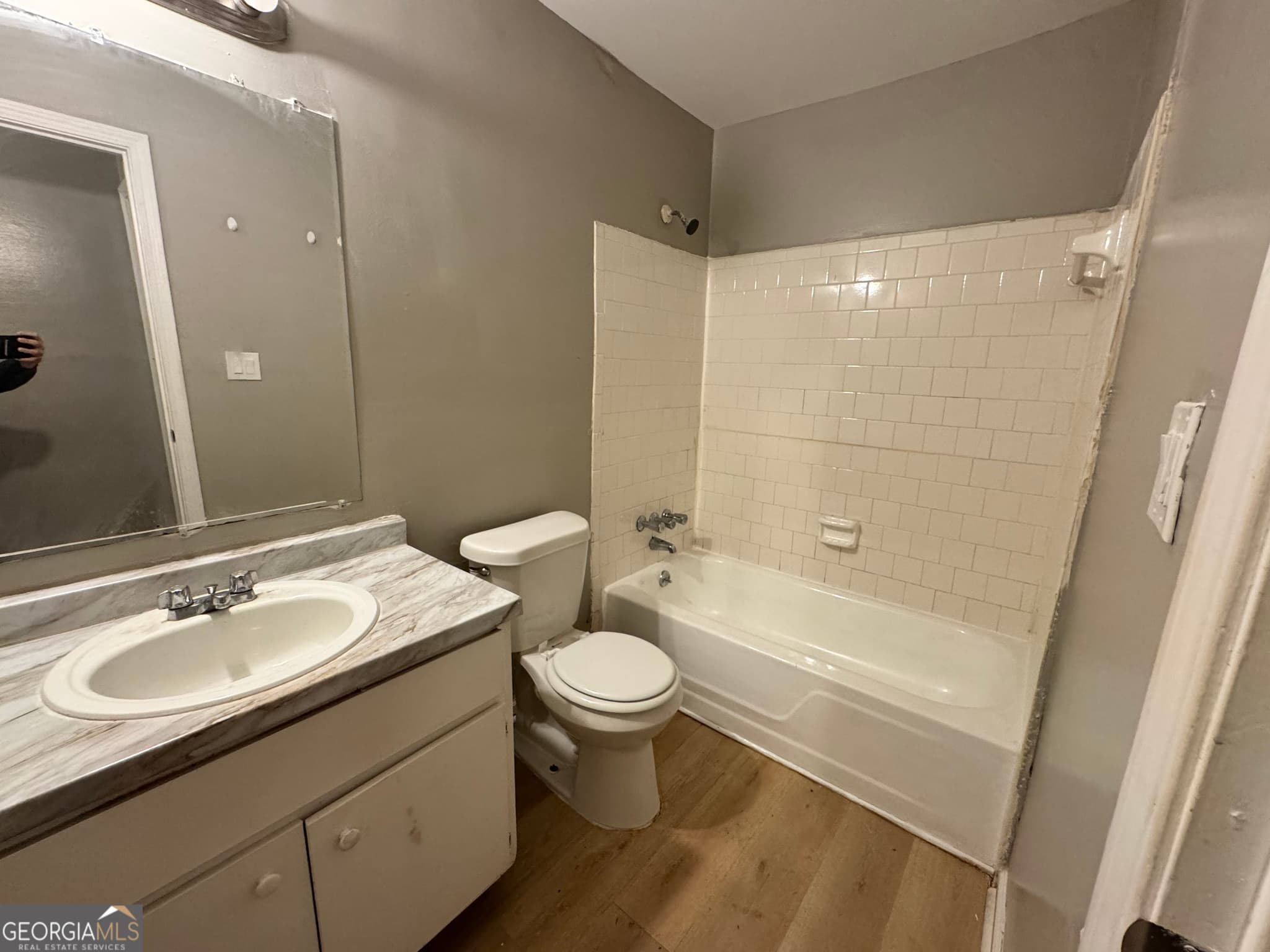 2 bedroom, 2 bathroom, 1,168 sq ft condominium for sale at 3575 Oakvale Road 911, Decatur, GA 30034 — photo 7