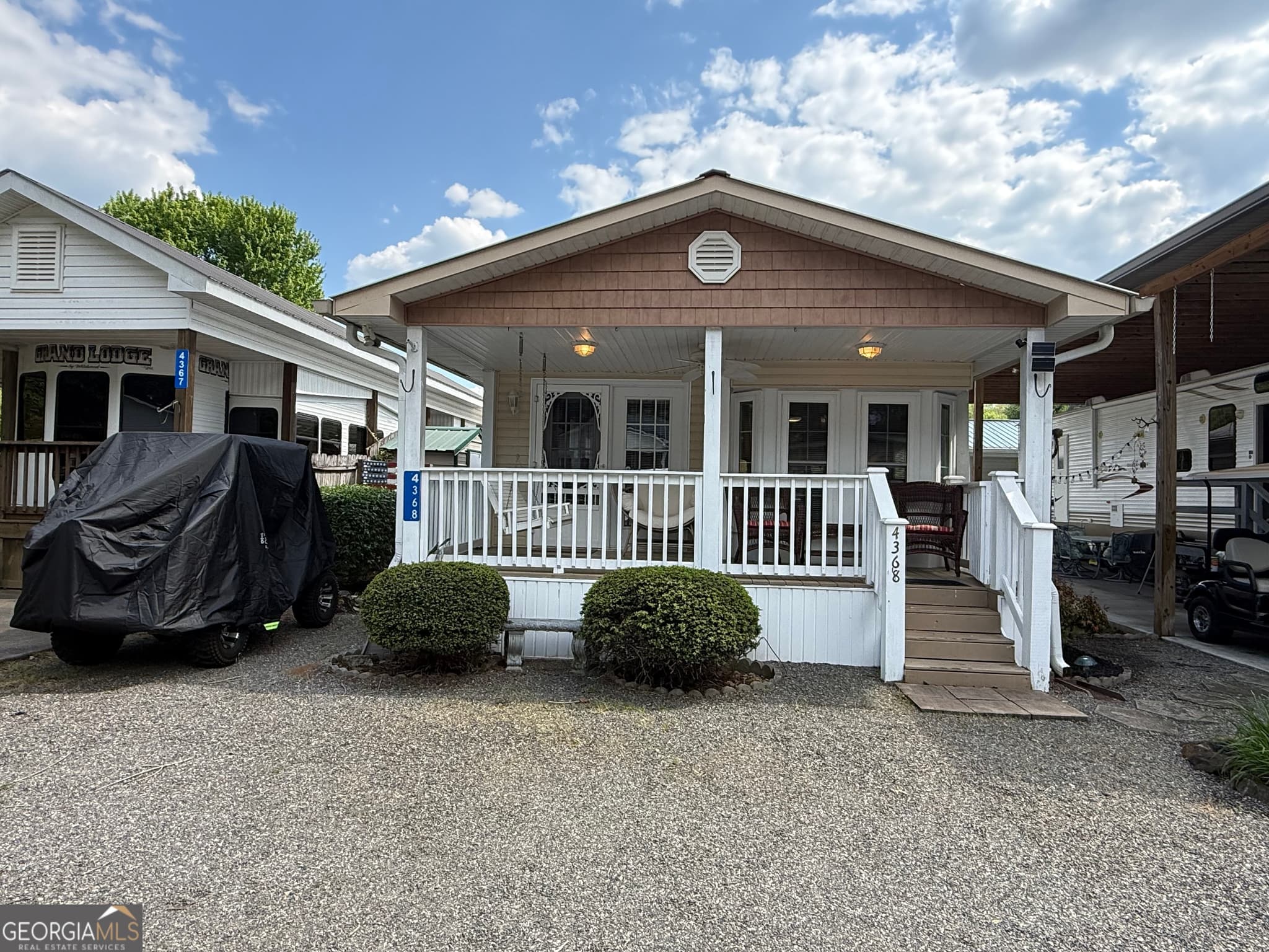 2 bedroom, 2 bathroom single family residence for sale at 4368 Riverbank Run, Hiawassee, GA 30546