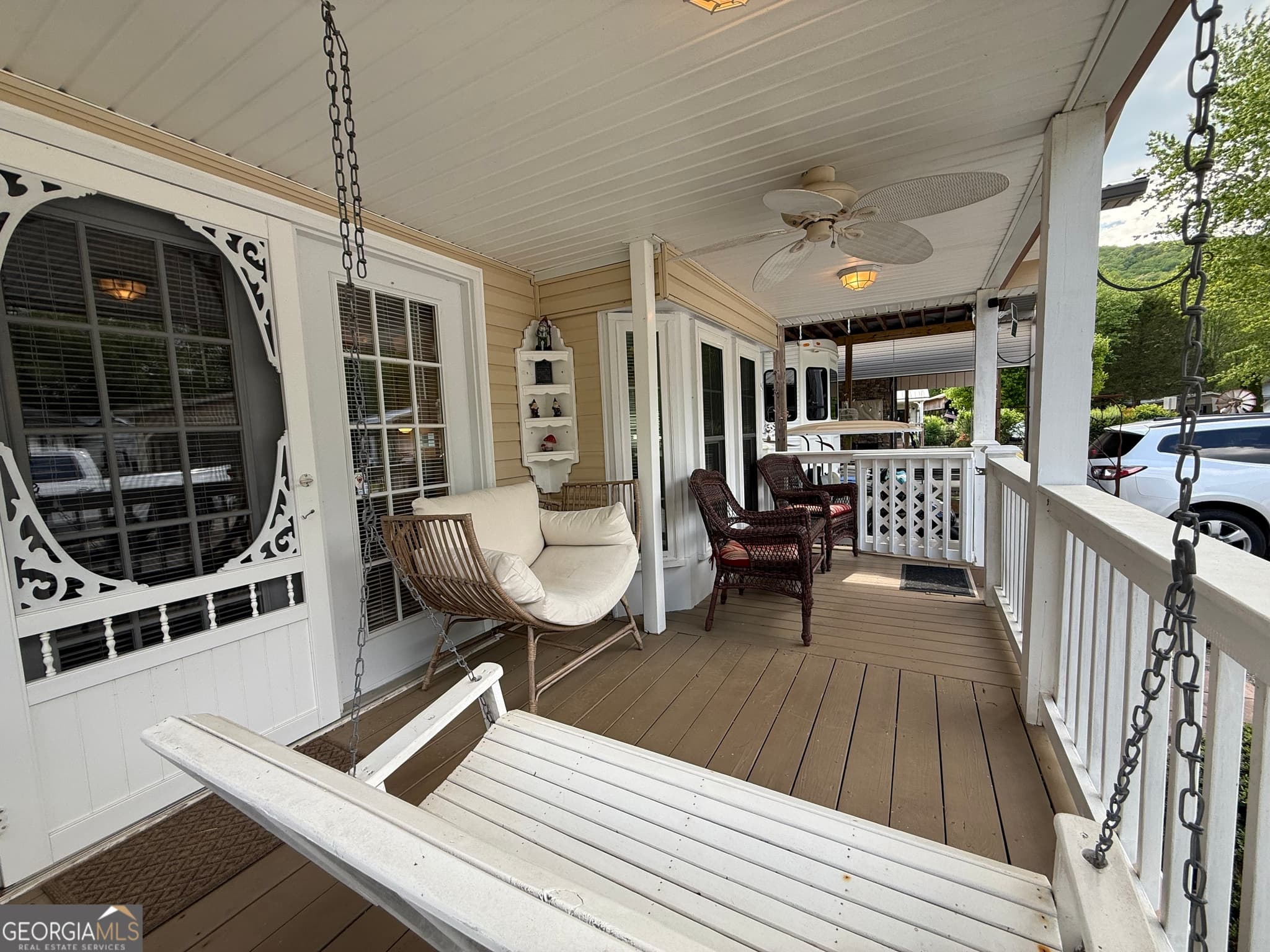 2 bedroom, 2 bathroom single family residence for sale at 4368 Riverbank Run, Hiawassee, GA 30546 — photo 4