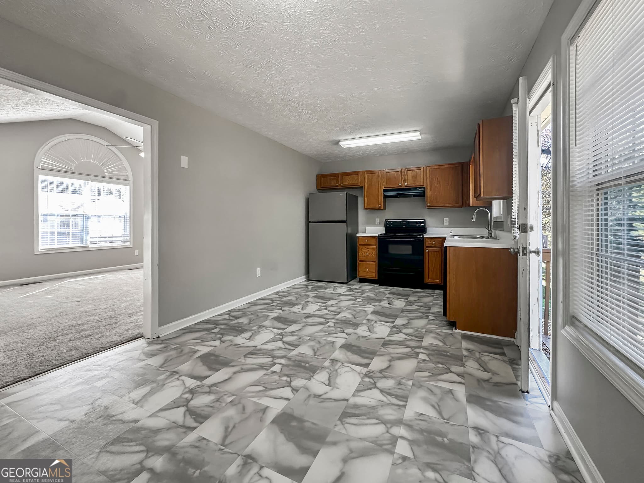 3 bedroom, 2 bathroom, 2,604 sq ft single family residence for rent at 121 Maplewood Drive, Temple, GA 30179 for $1,695 a month — photo 6