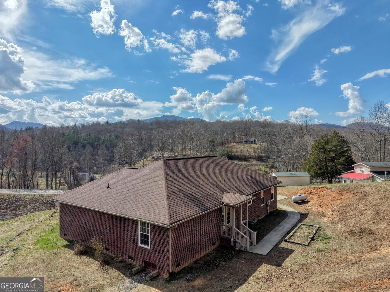6 bedroom, 4 bathroom, 3,456 sq ft single family residence for sale at 794 State Hwy 66, Young Harris, GA 30582 — photo 6