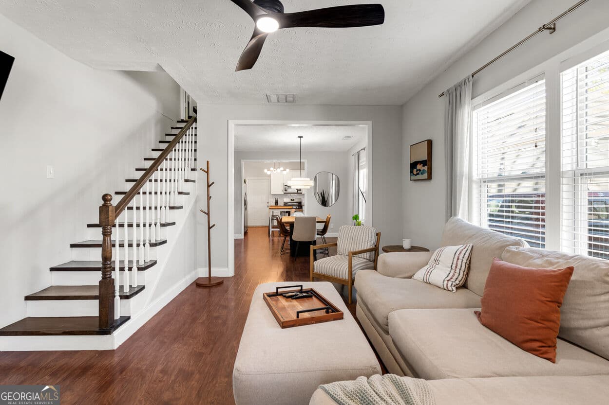 3 bedroom, 2 bathroom, 1,629 sq ft single family residence for rent at 1387 Avon Avenue, Atlanta, GA 30310 for $2,500 a month — photo 4