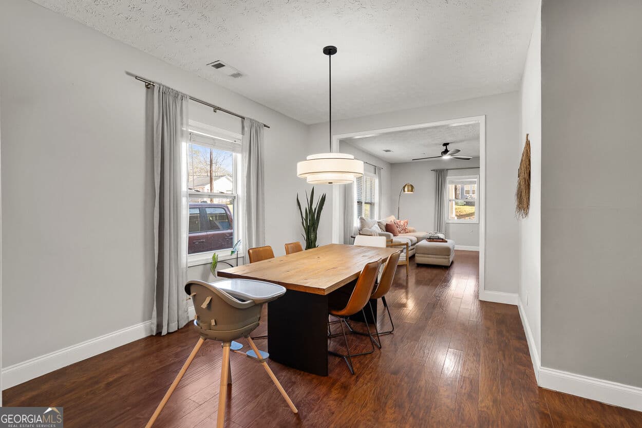 3 bedroom, 2 bathroom, 1,629 sq ft single family residence for rent at 1387 Avon Avenue, Atlanta, GA 30310 for $2,500 a month — photo 8