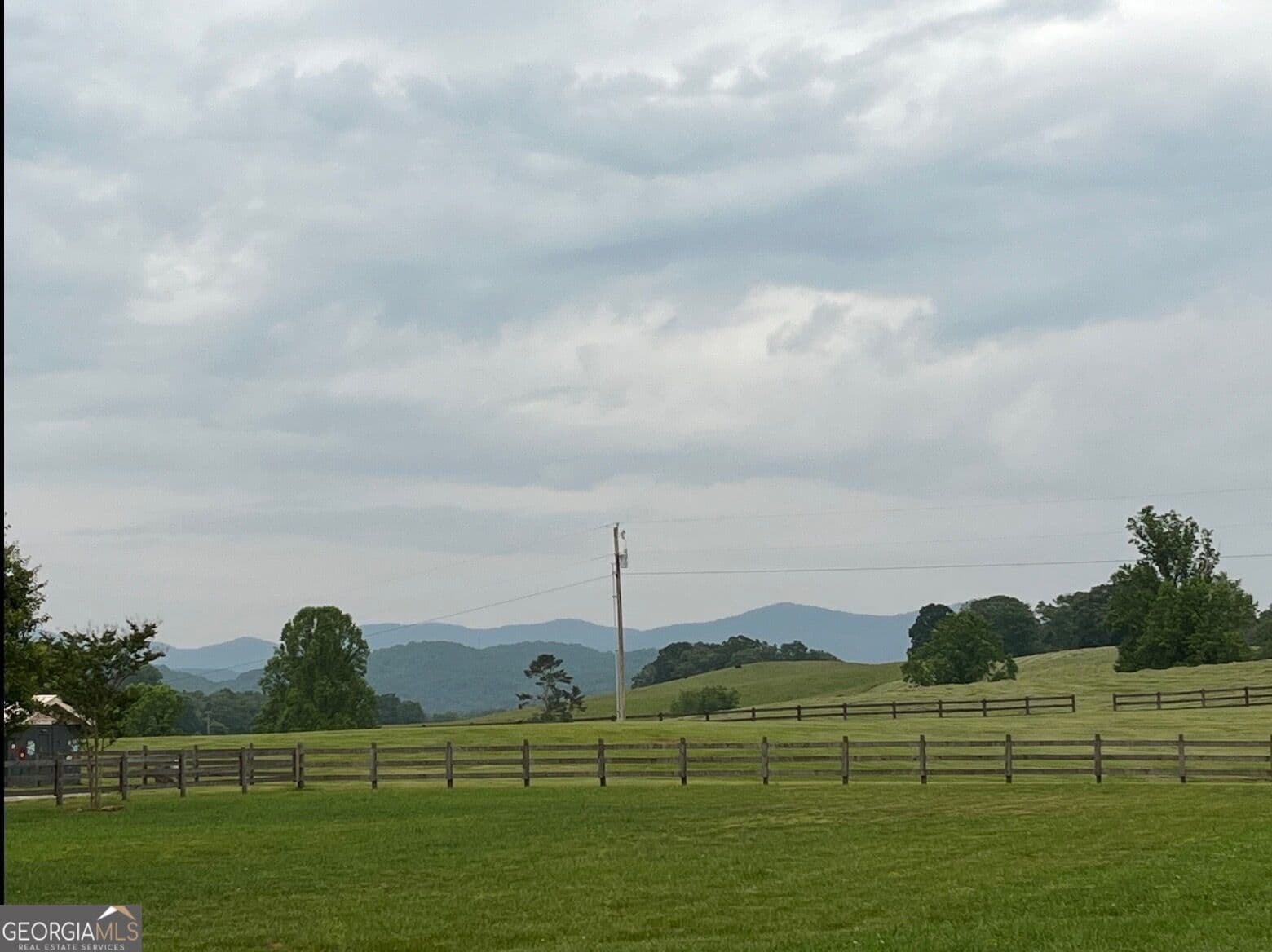 3 bedroom, 3 bathroom, 2,952 sq ft farm for sale at 192 Flowers Drive, Blairsville, GA 30512 — photo 4