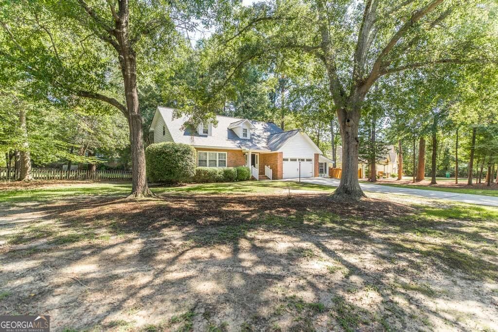 3 bedroom, 2.5 bathroom, 2,170 sq ft single family residence for sale at 1003 Cherokee Road, Perry, GA 31069 — photo 5