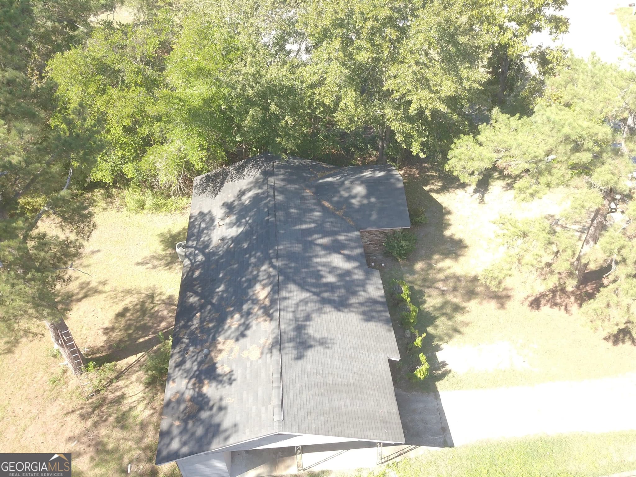 4 bedroom, 1.5 bathroom, 1,402 sq ft single family residence under contract at 2423 Lisbon Road, Augusta, GA 30906 — photo 7