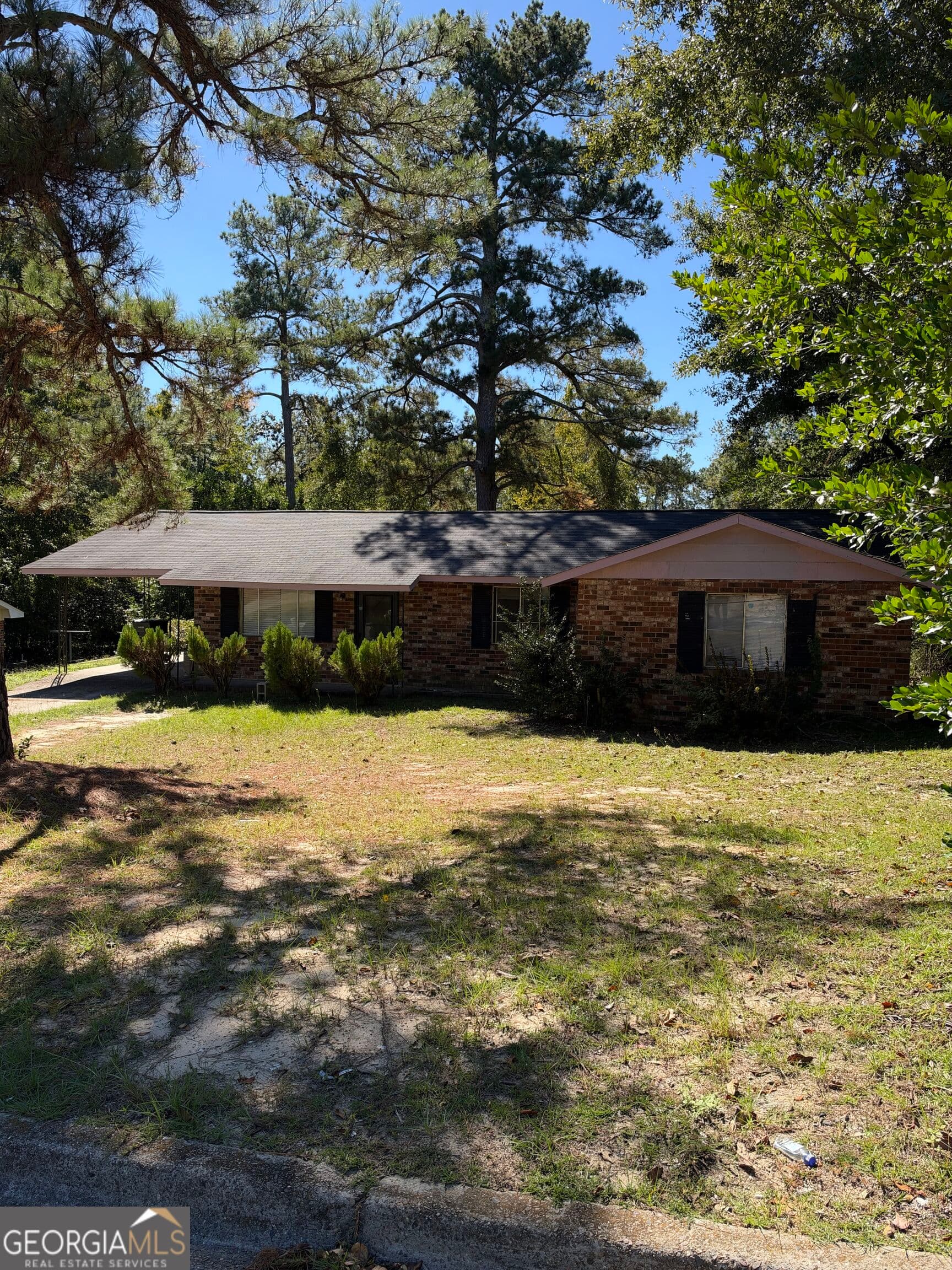 4 bedroom, 1.5 bathroom, 1,402 sq ft single family residence under contract at 2423 Lisbon Road, Augusta, GA 30906