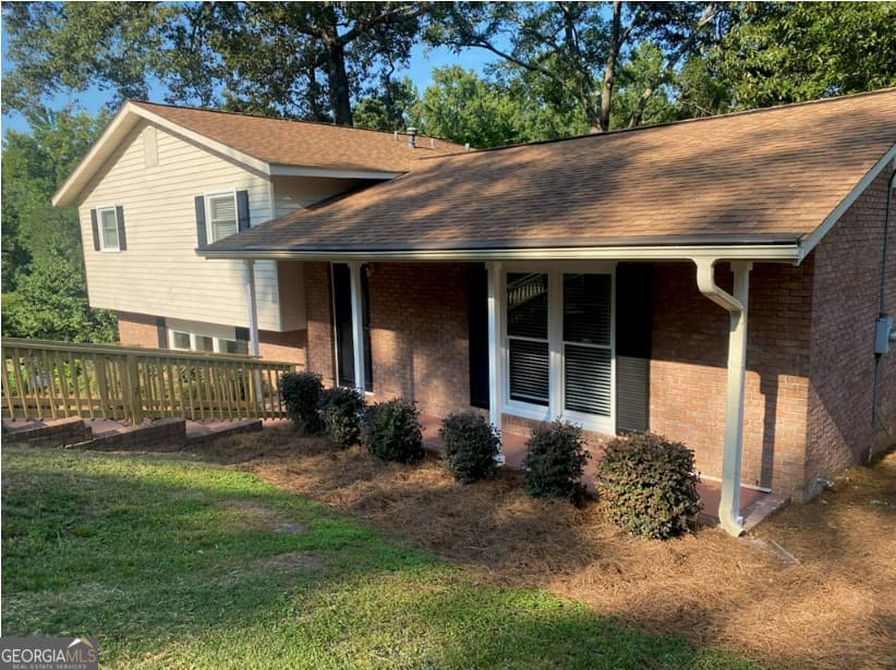 4 bedroom, 3 bathroom, 2,106 sq ft single family residence for sale at 3300 Primrose Road, Columbus, GA 31907