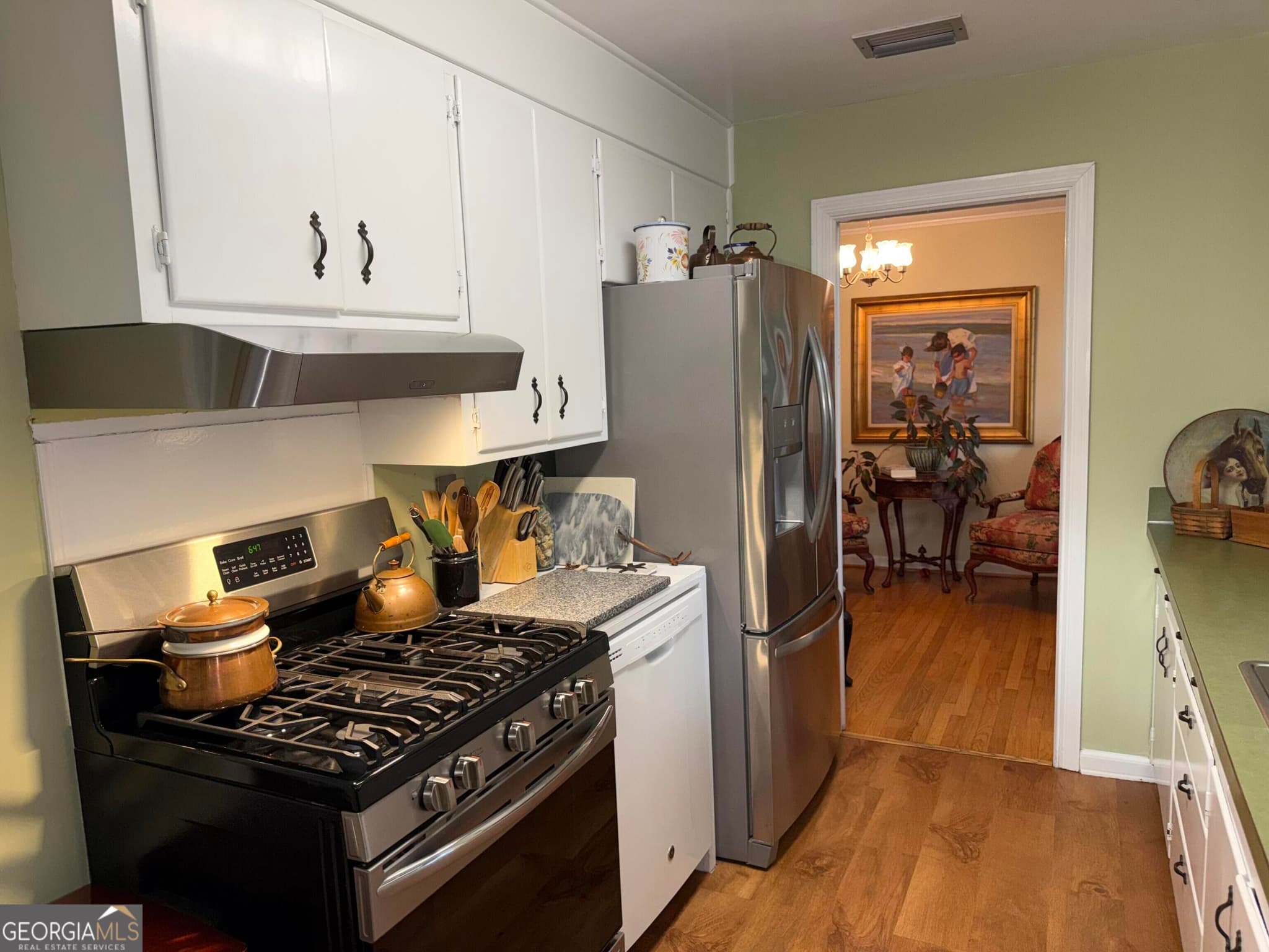 2 bedroom, 1.5 bathroom, 1,886 sq ft single family residence for sale at 809 Fort King George Drive, Darien, GA 31305 — photo 8