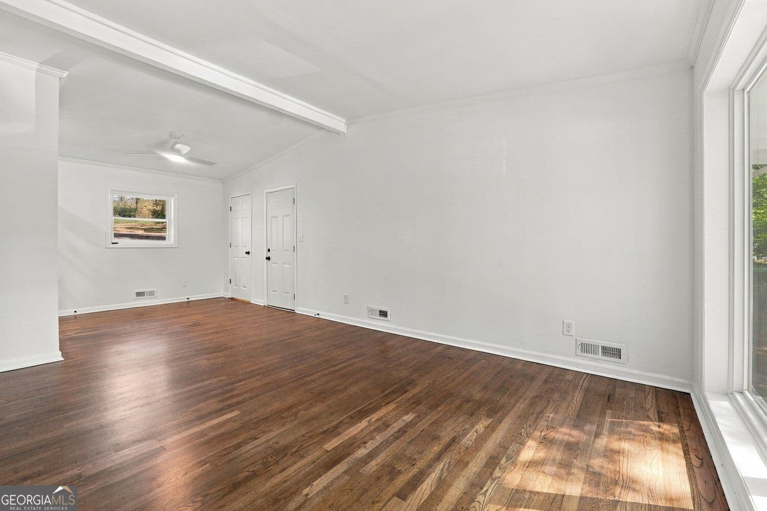 3 bedroom, 2 bathroom, 1,100 sq ft single family residence for sale at 3726 Larkspur Terrace, Decatur, GA 30032 — photo 6