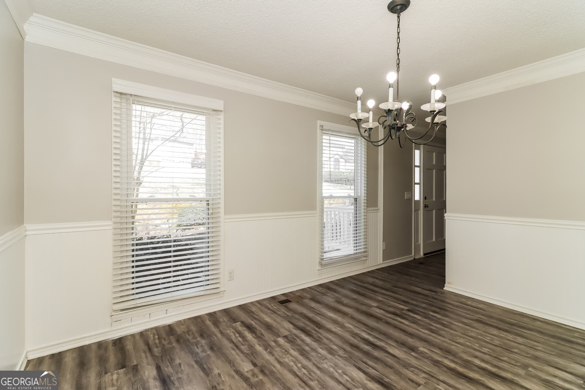 3 bedroom, 2.5 bathroom, 2,443 sq ft single family residence for sale at 1490 Mill Creek Court, Marietta, GA 30008 — photo 2