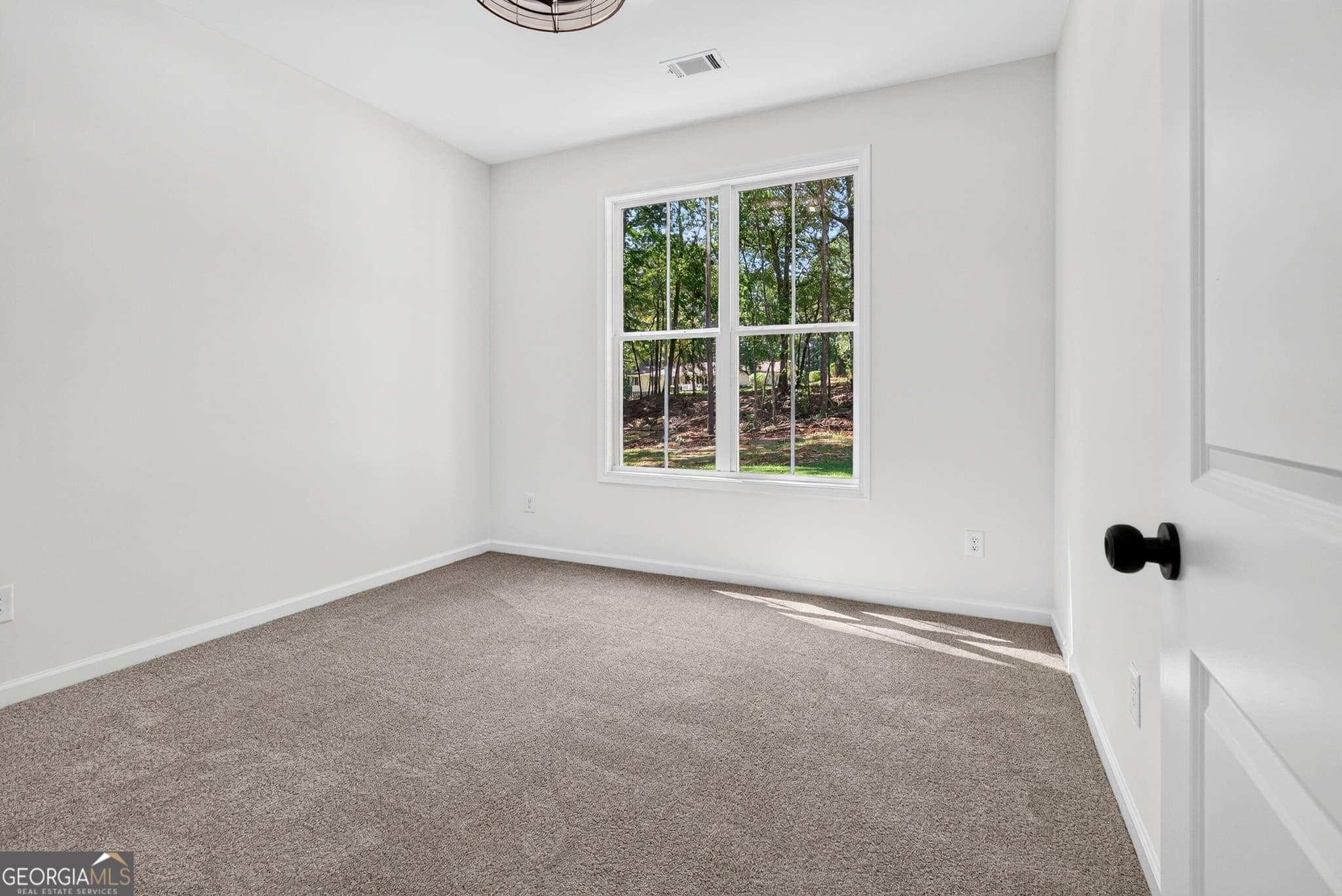 3 bedroom, 2 bathroom, 1,416 sq ft single family residence for sale at 104 Harris Street, Griffin, GA 30223 — photo 10