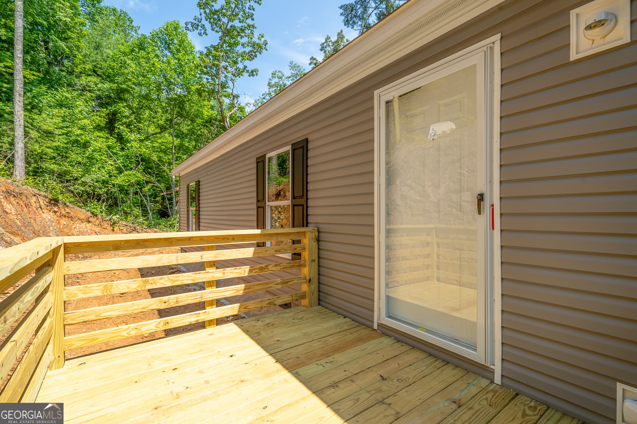 3 bedroom, 2 bathroom, 1,440 sq ft manufactured home,single family residence for sale at 134 Double Line Road, Ellijay, GA 30540 — photo 3