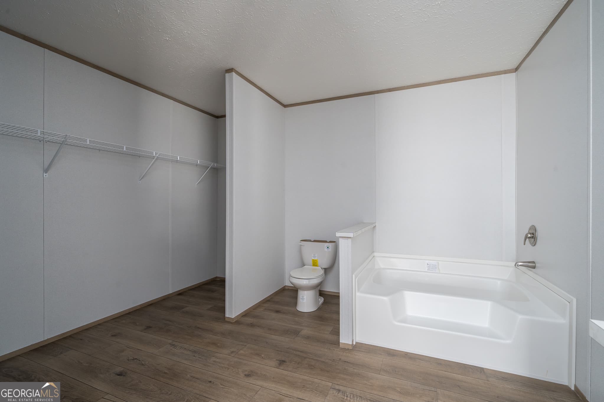 3 bedroom, 2 bathroom, 1,440 sq ft manufactured home,single family residence for sale at 134 Double Line Road, Ellijay, GA 30540 — photo 10
