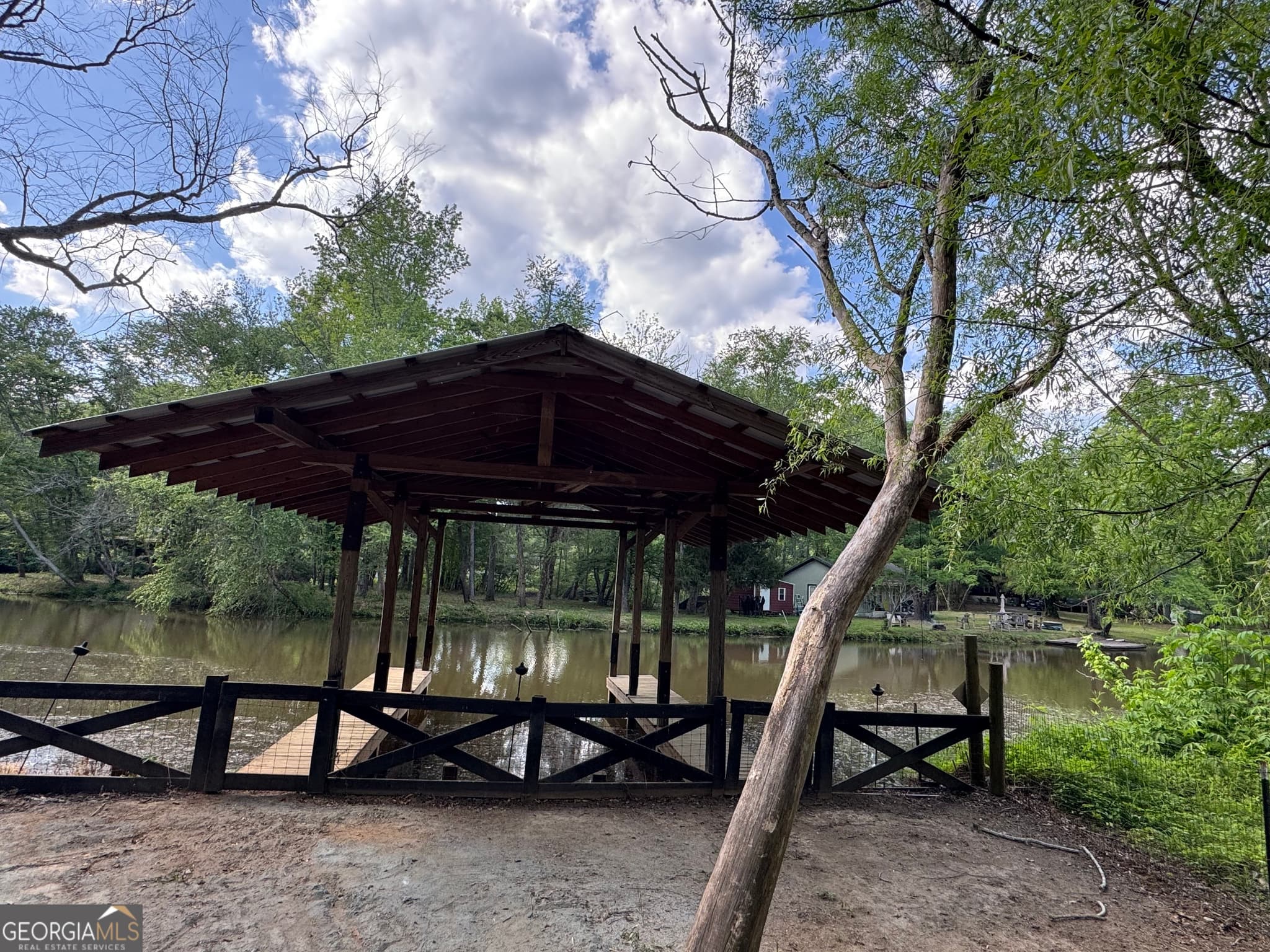 3 bedroom, 2 bathroom, 1,472 sq ft cabin,single family residence for sale at 165 Dollar Road, Hamilton, GA 31811 — photo 6