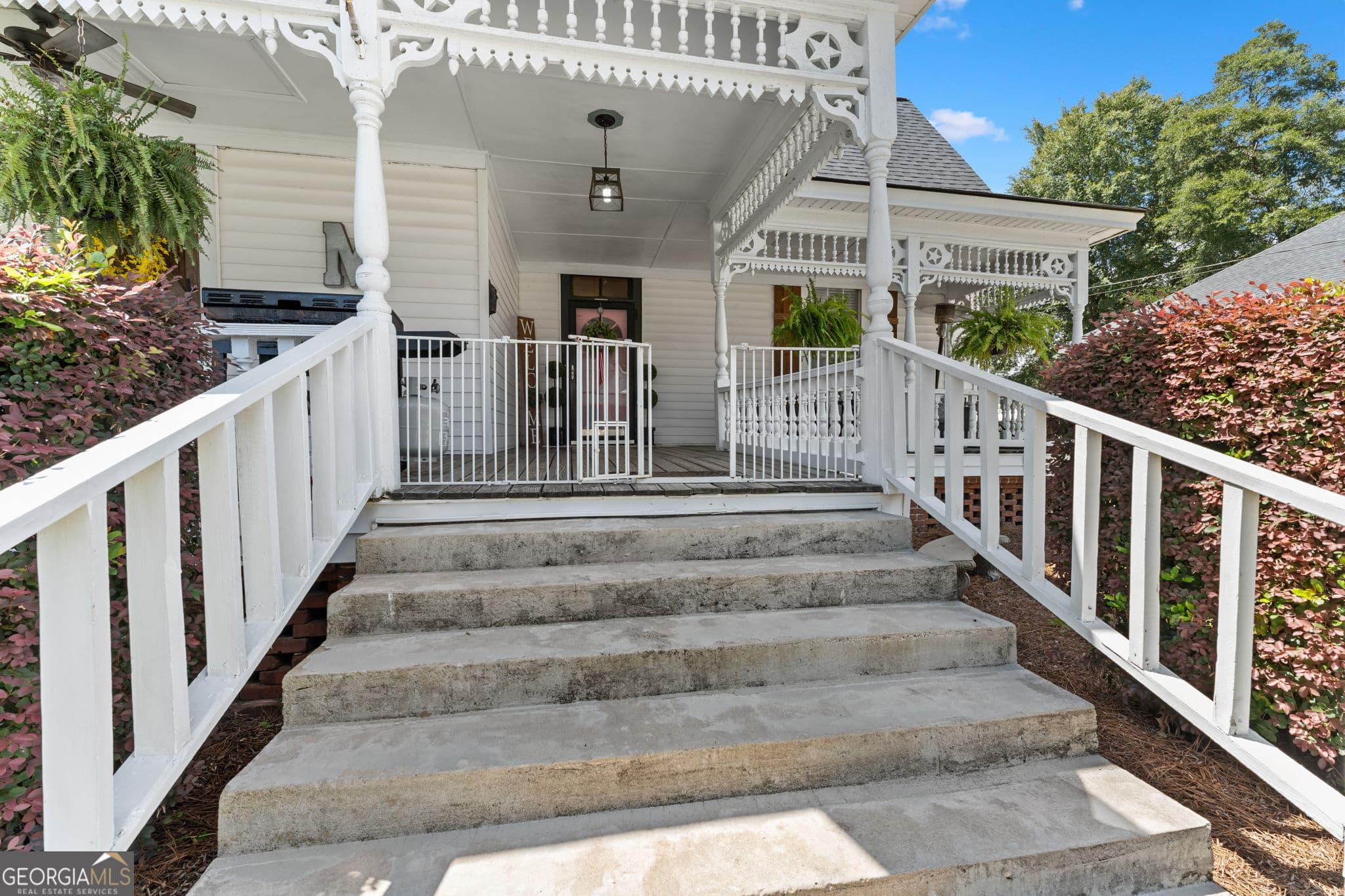 3 bedroom, 1.5 bathroom, 2,068 sq ft single family residence for sale at 89 S Dooley Street, Hawkinsville, GA 31036 — photo 4