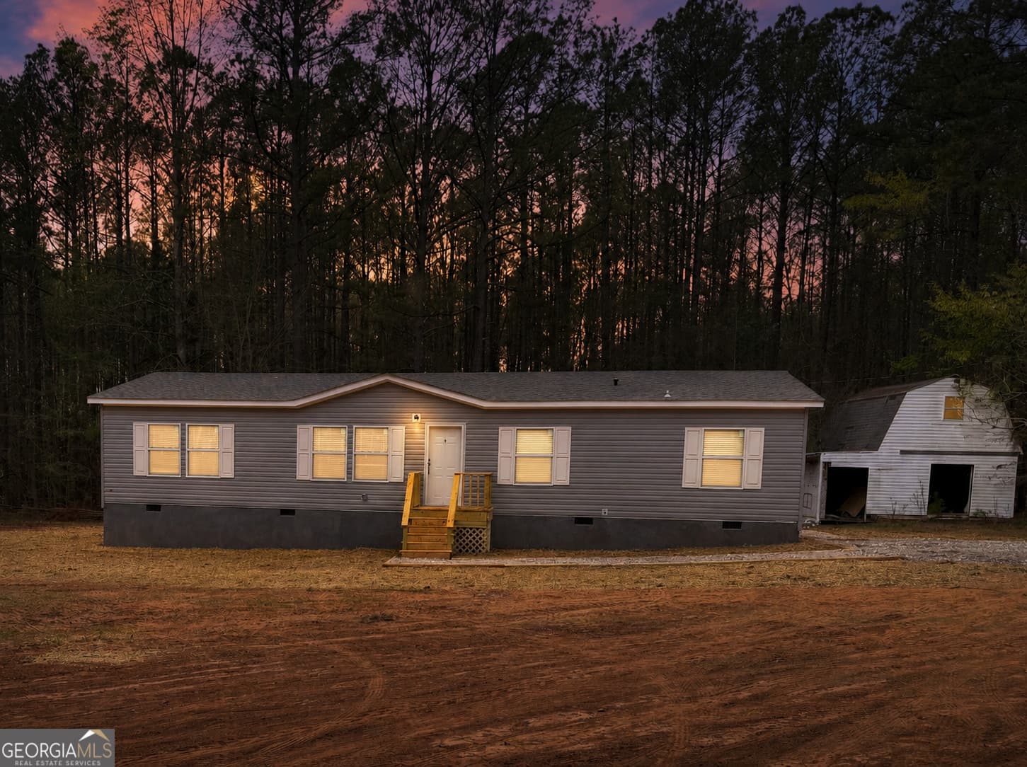 4 bedroom, 2 bathroom, 1,568 sq ft manufactured home,single family residence sold at 307 Bobcat Trail Street, Greenville, GA 30222