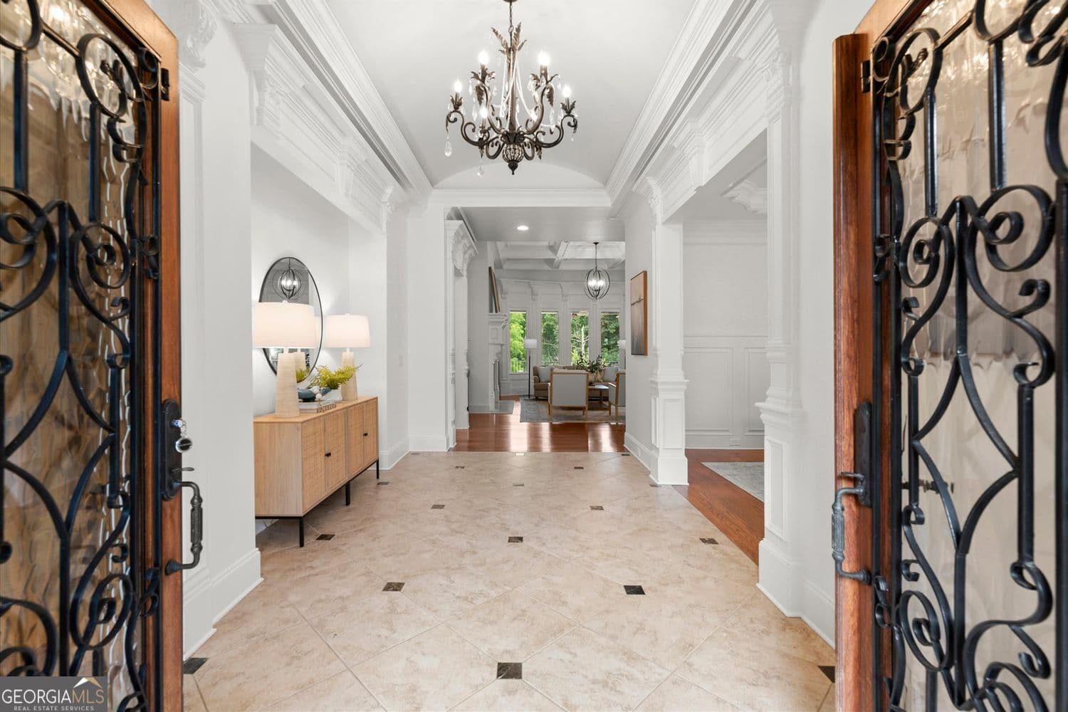6 bedroom, 7 bathroom, 7,729 sq ft single family residence for sale at 15884 Meadow King Court, Milton, GA 30004 — photo 7