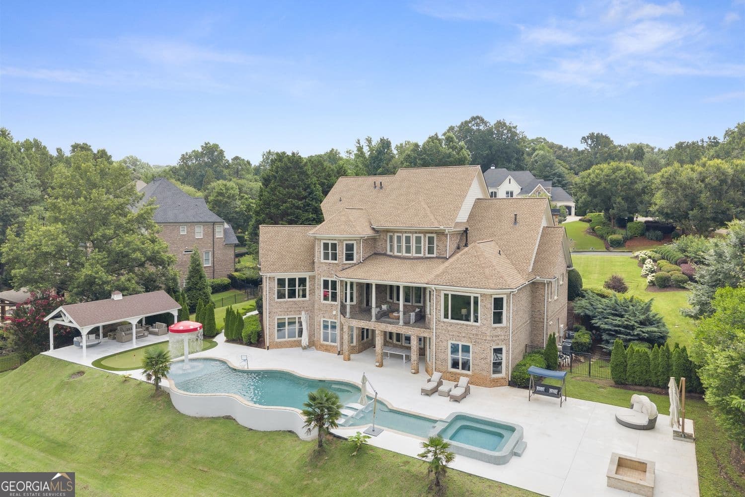 6 bedroom, 7 bathroom, 7,729 sq ft single family residence for sale at 15884 Meadow King Court, Milton, GA 30004 — photo 4