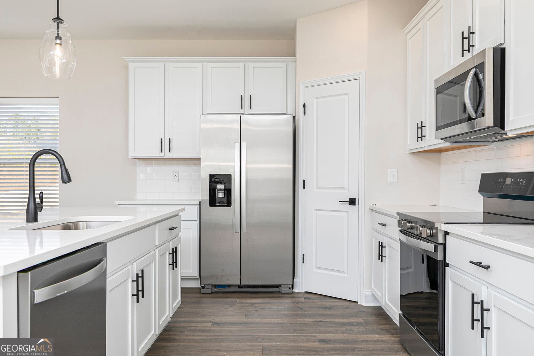 4 bedroom, 2.5 bathroom, 2,002 sq ft single family residence for sale at 100 Cantrell Drive, Dallas, GA 30157 — photo 9
