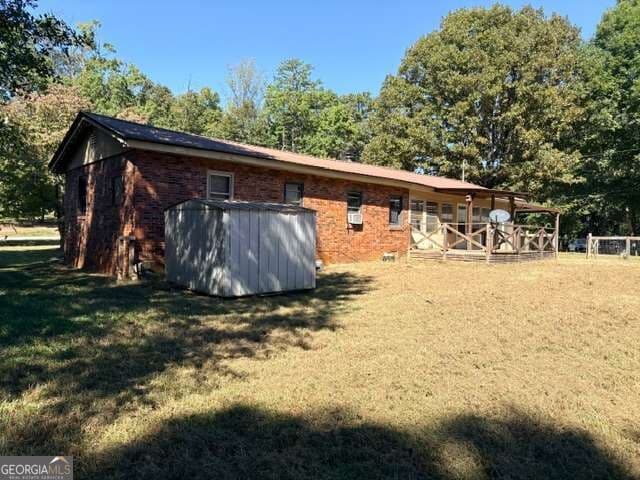 3 bedroom, 1 bathroom, 1,099 sq ft manufactured home,single family residence for sale at 30 Hale Road, Maysville, GA 30558 — photo 7