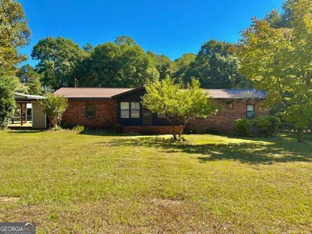 3 bedroom, 1 bathroom, 1,099 sq ft manufactured home,single family residence for sale at 30 Hale Road, Maysville, GA 30558