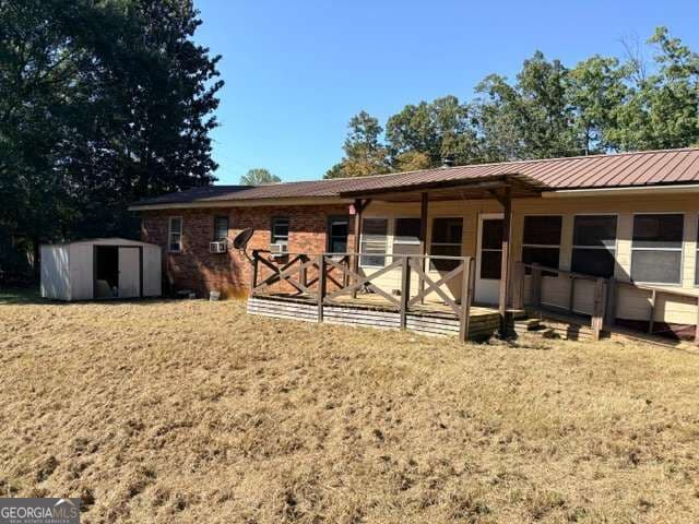 3 bedroom, 1 bathroom, 1,099 sq ft manufactured home,single family residence for sale at 30 Hale Road, Maysville, GA 30558 — photo 5