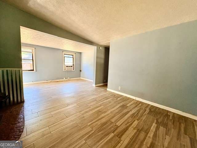 3 bedroom, 1 bathroom, 1,099 sq ft manufactured home,single family residence for sale at 30 Hale Road, Maysville, GA 30558 — photo 10