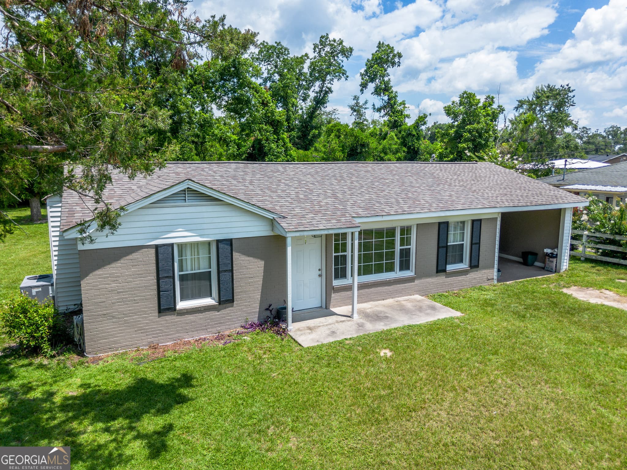 10 Pecan Drive, Hazlehurst, GA 31539 — most recent listing photo