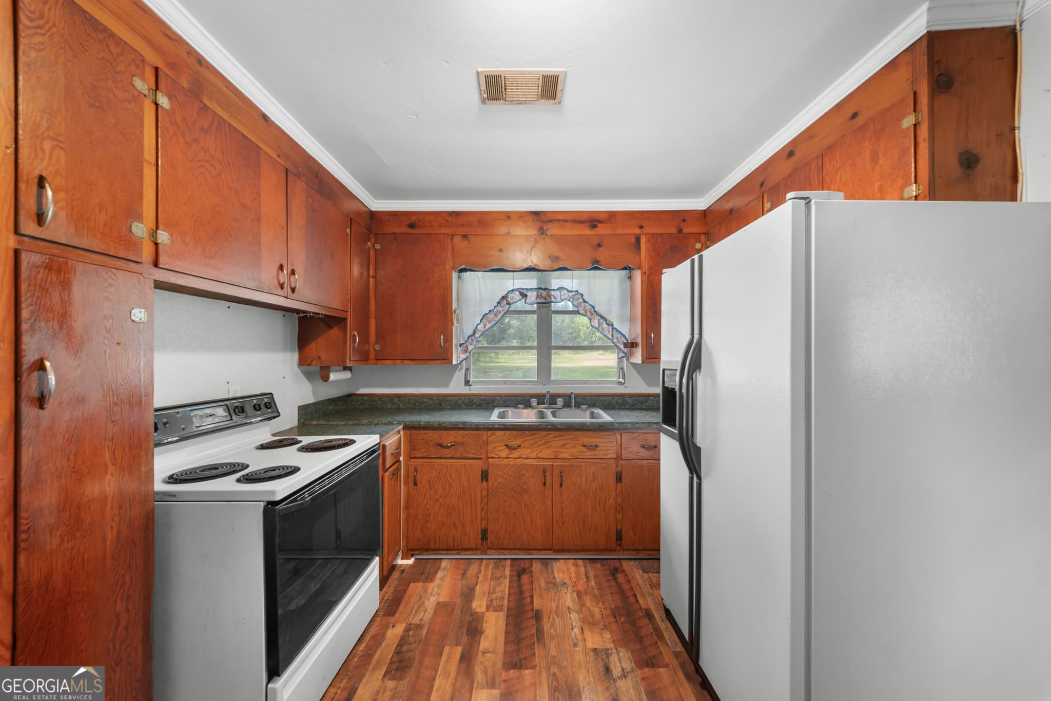 2 bedroom, 2 bathroom, 1,620 sq ft single family residence for sale at 603 Scrub Oak Road, Sylvania, GA 30467 — photo 6