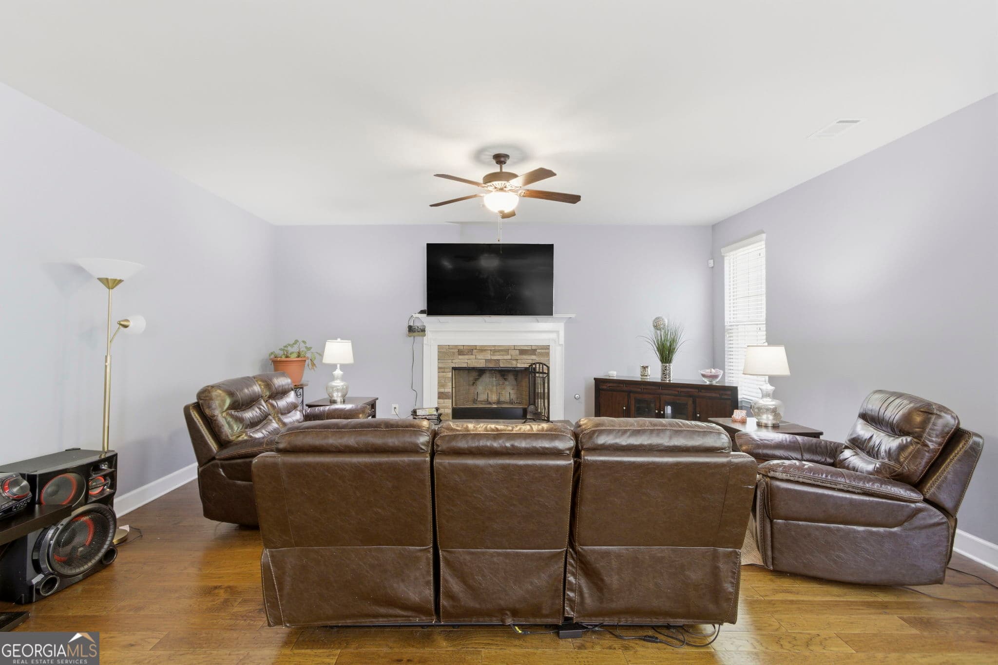 4 bedroom, 2.5 bathroom, 2,500 sq ft single family residence for sale at 127 Austin Storey Circle, Newnan, GA 30263 — photo 5