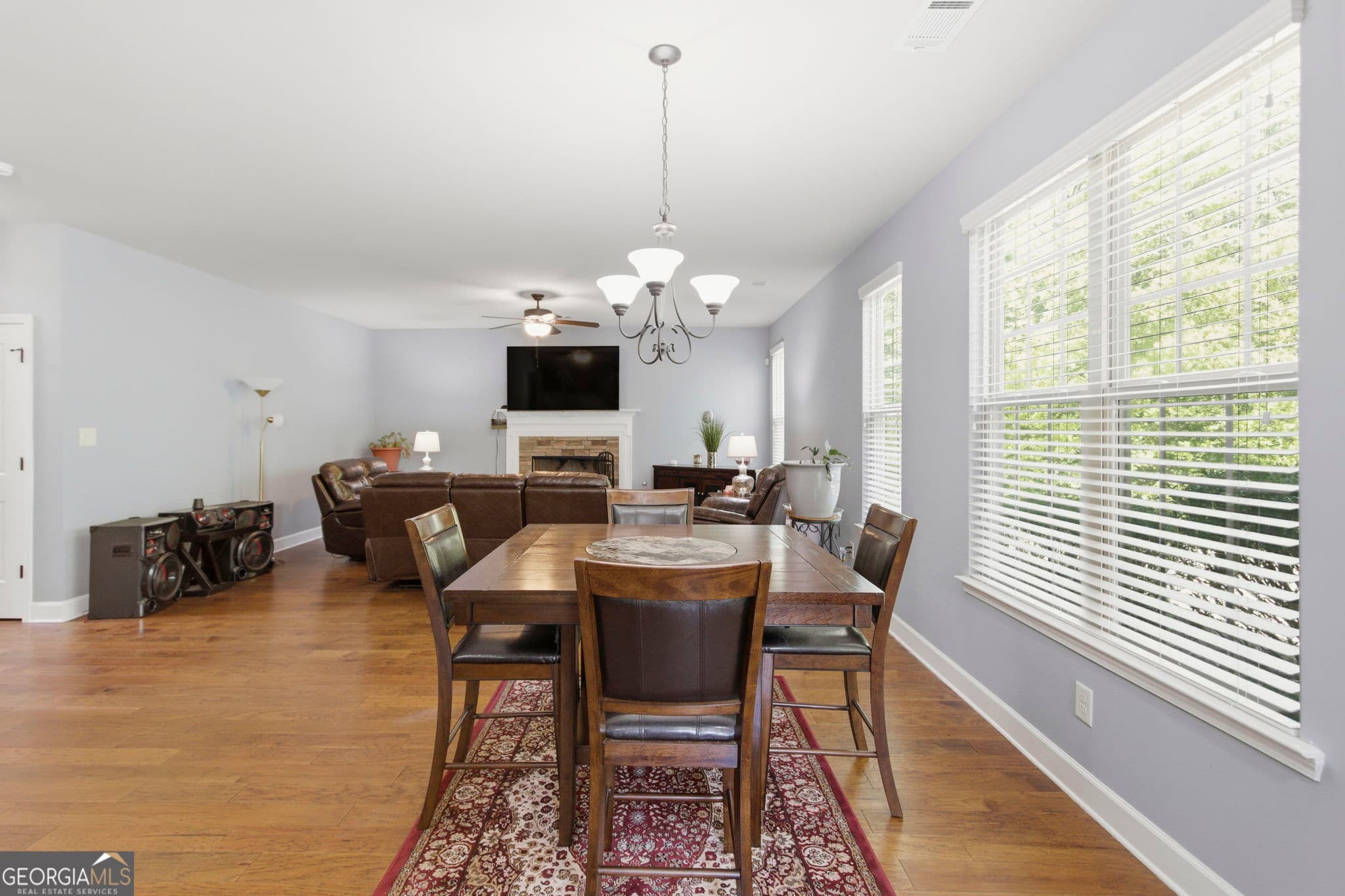 4 bedroom, 2.5 bathroom, 2,500 sq ft single family residence for sale at 127 Austin Storey Circle, Newnan, GA 30263 — photo 9