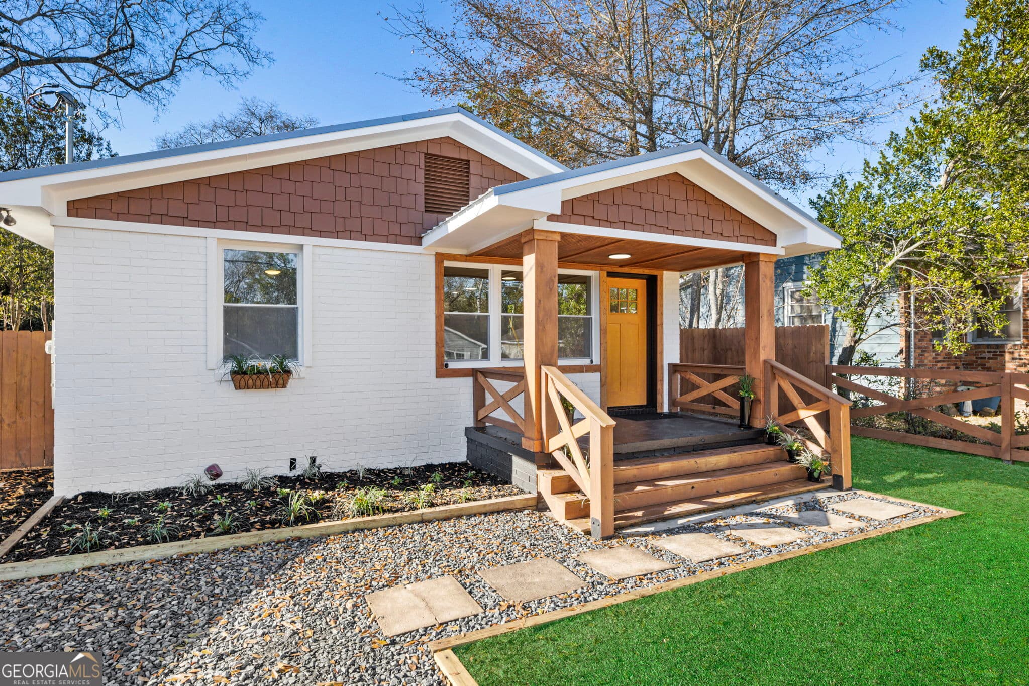 3 bedroom, 2 bathroom, 1,586 sq ft single family residence for sale at 3764 Walker Avenue, Macon, GA 31206 — photo 5