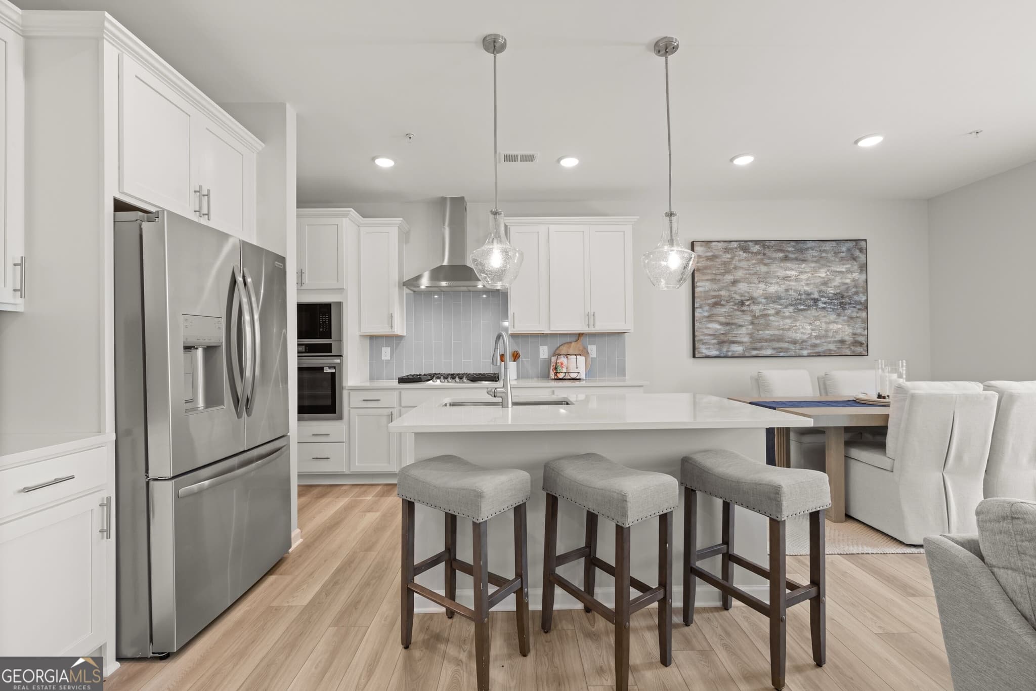 3 bedroom, 2.5 bathroom, 1,812 sq ft townhouse for sale at 6220 Molo Lane 658, Cumming, GA 30041 — photo 3