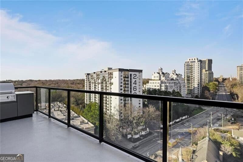 2 bedroom, 2.5 bathroom, 1,952 sq ft condominium for rent at 2425 Peachtree Road 1402, Atlanta, GA 30309 for $9,000 a month — photo 6