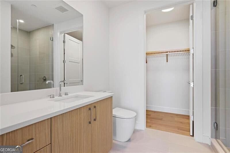 2 bedroom, 2.5 bathroom, 1,952 sq ft condominium for rent at 2425 Peachtree Road 1402, Atlanta, GA 30309 for $9,000 a month — photo 9