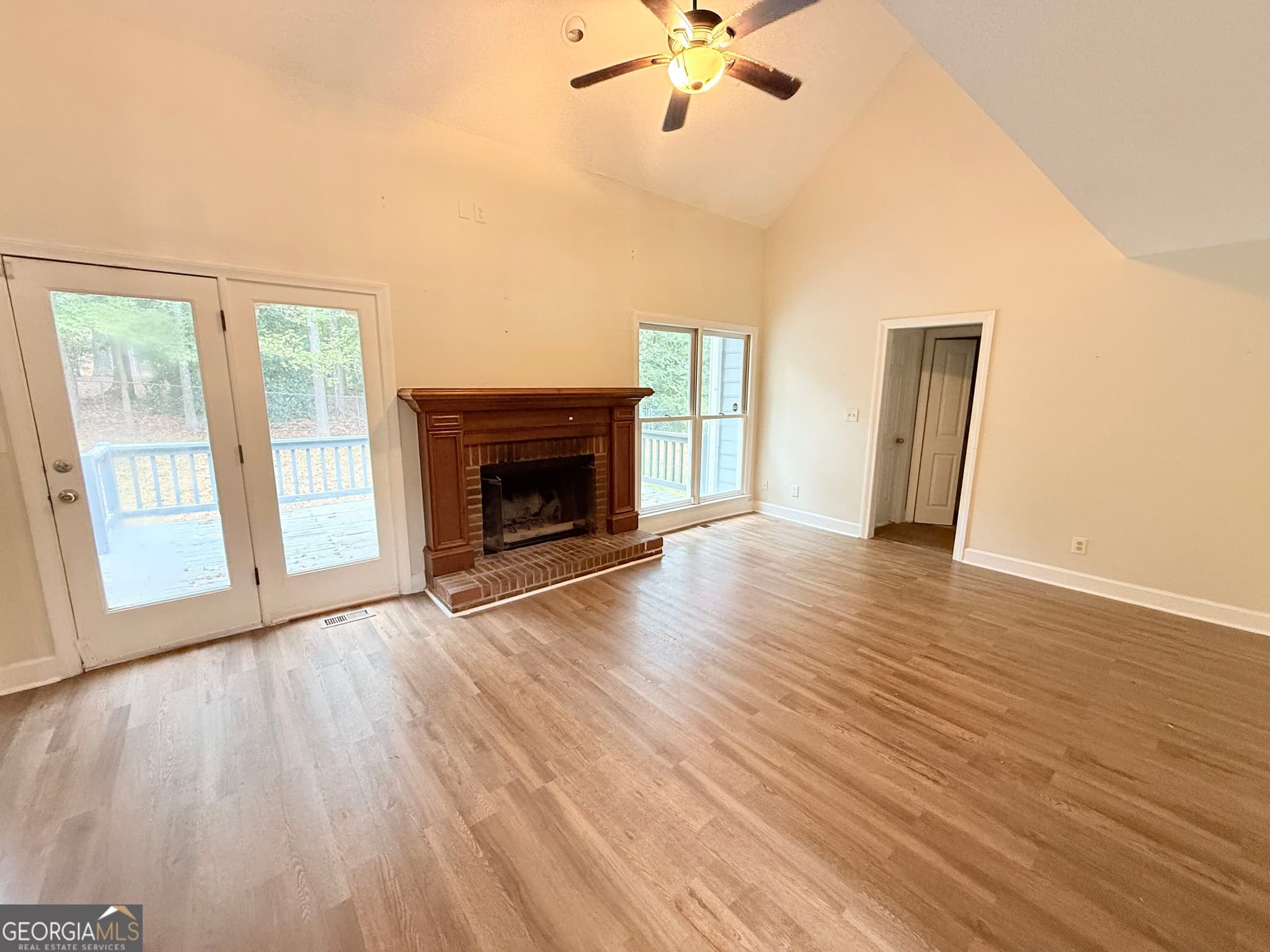 4 bedroom, 2.5 bathroom, 3,392 sq ft single family residence for sale at 130 Crimson Ridge, Tyrone, GA 30290 — photo 10