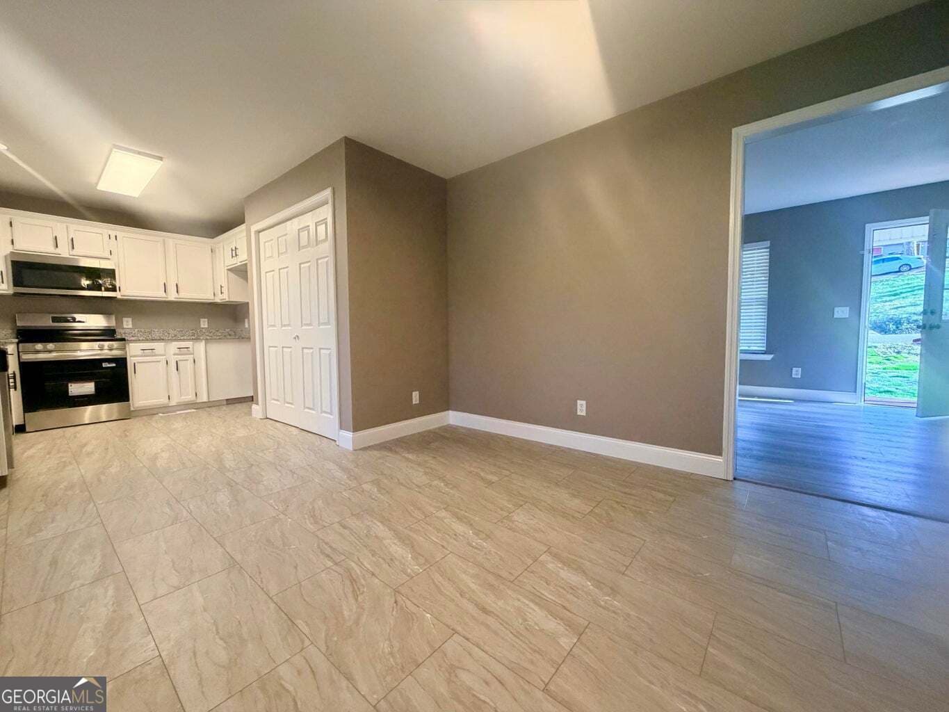 3 bedroom, 2 bathroom, 1,152 sq ft single family residence for sale at 278 School Street, Rossville, GA 30741 — photo 2