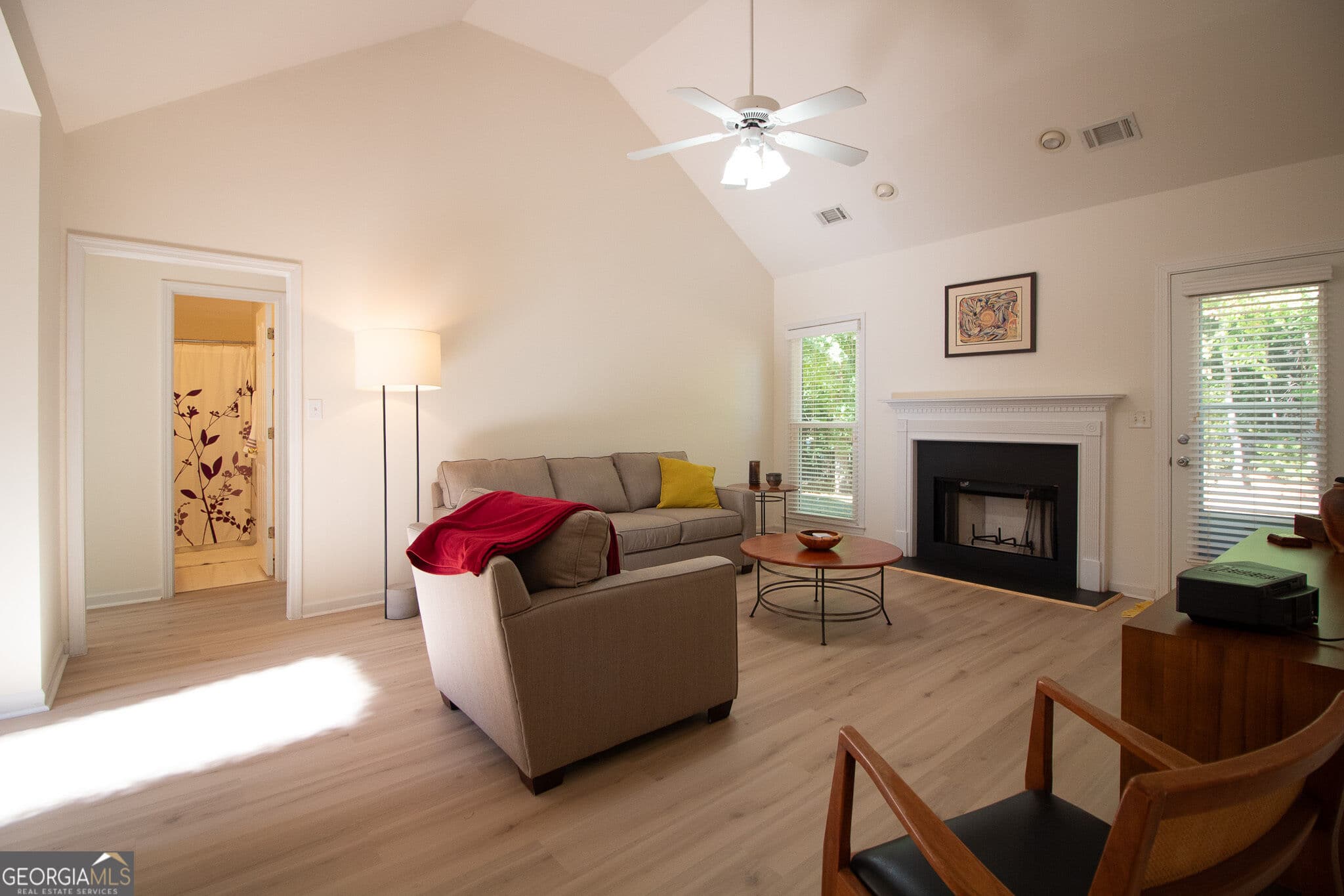 3 bedroom, 2 bathroom, 1,440 sq ft single family residence for sale at 110 Spring Lake Point, Athens, GA 30605 — photo 6