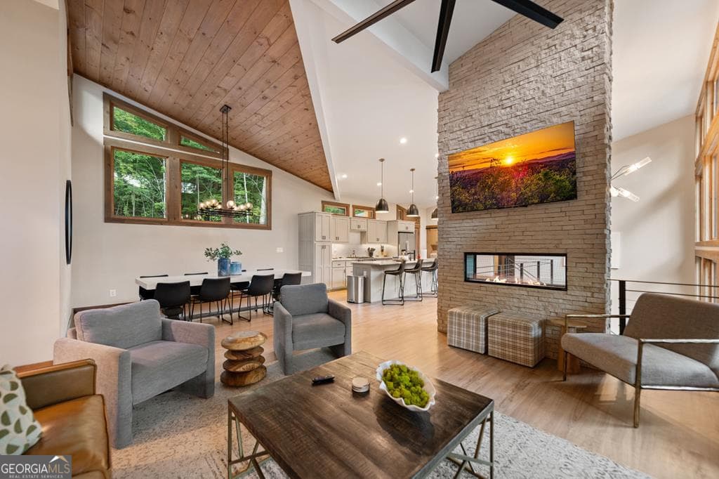 5 bedroom, 5.5 bathroom, 4,237 sq ft single family residence for sale at 177 Creekside Landing, Ellijay, GA 30540 — photo 3