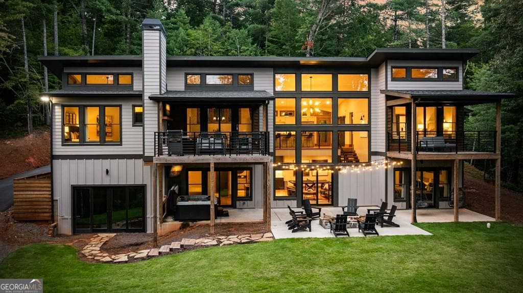 5 bedroom, 5.5 bathroom, 4,237 sq ft single family residence for sale at 177 Creekside Landing, Ellijay, GA 30540