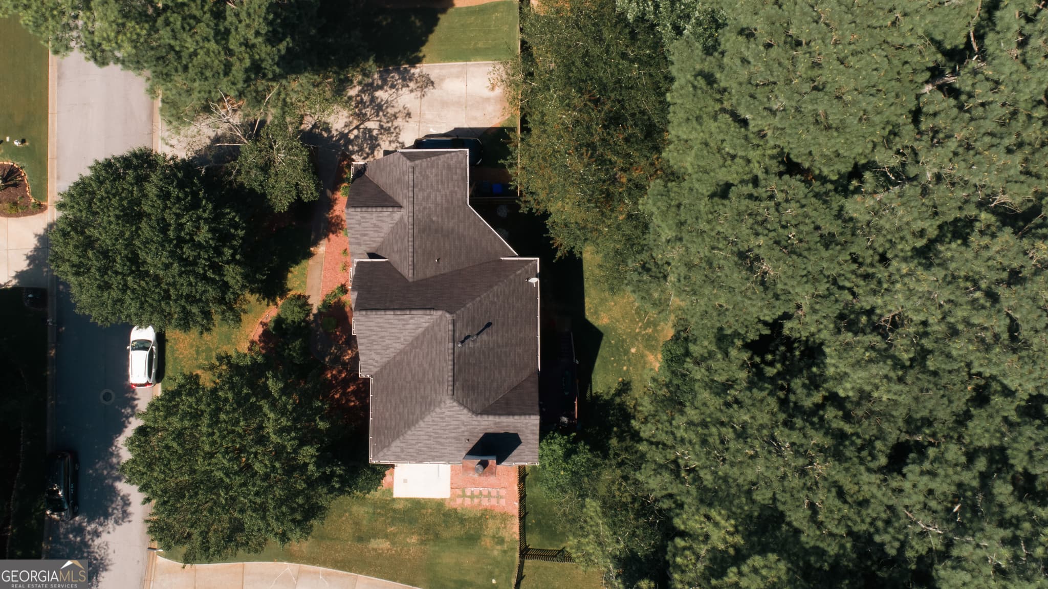 5 bedroom, 3.5 bathroom, 3,857 sq ft single family residence for sale at 525 White Ridge Trace, Lawrenceville, GA 30043 — photo 10