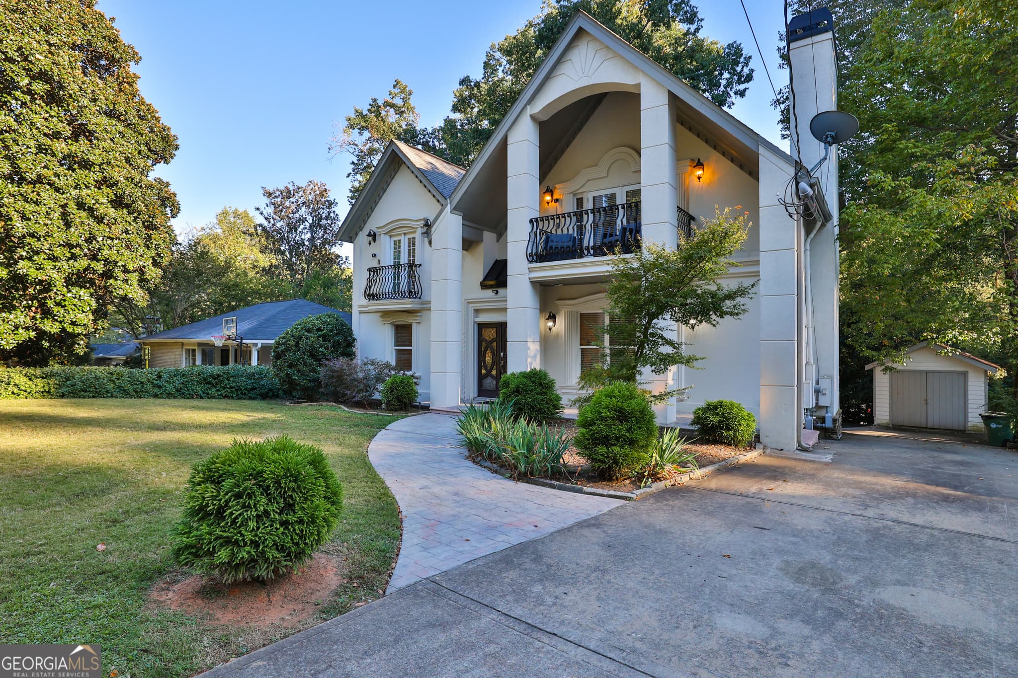 6 bedroom, 7.5 bathroom, 5,400 sq ft single family residence for rent at 50 Lakeland Drive, Atlanta, GA 30305 for $15,000 a month — photo 2