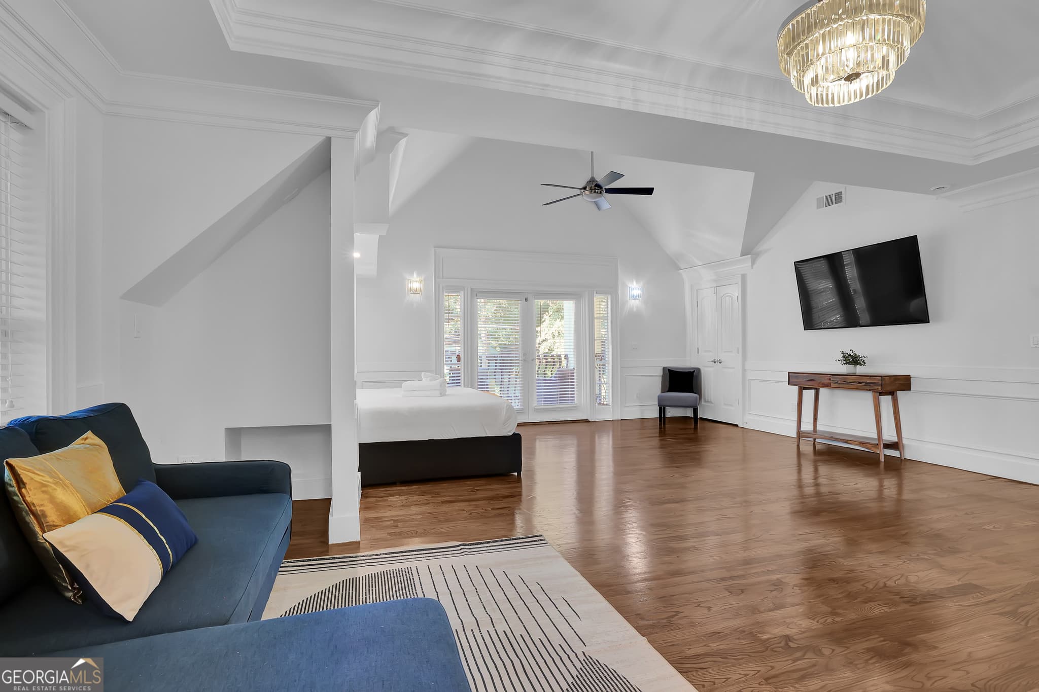 6 bedroom, 7.5 bathroom, 5,400 sq ft single family residence for rent at 50 Lakeland Drive, Atlanta, GA 30305 for $15,000 a month — photo 9