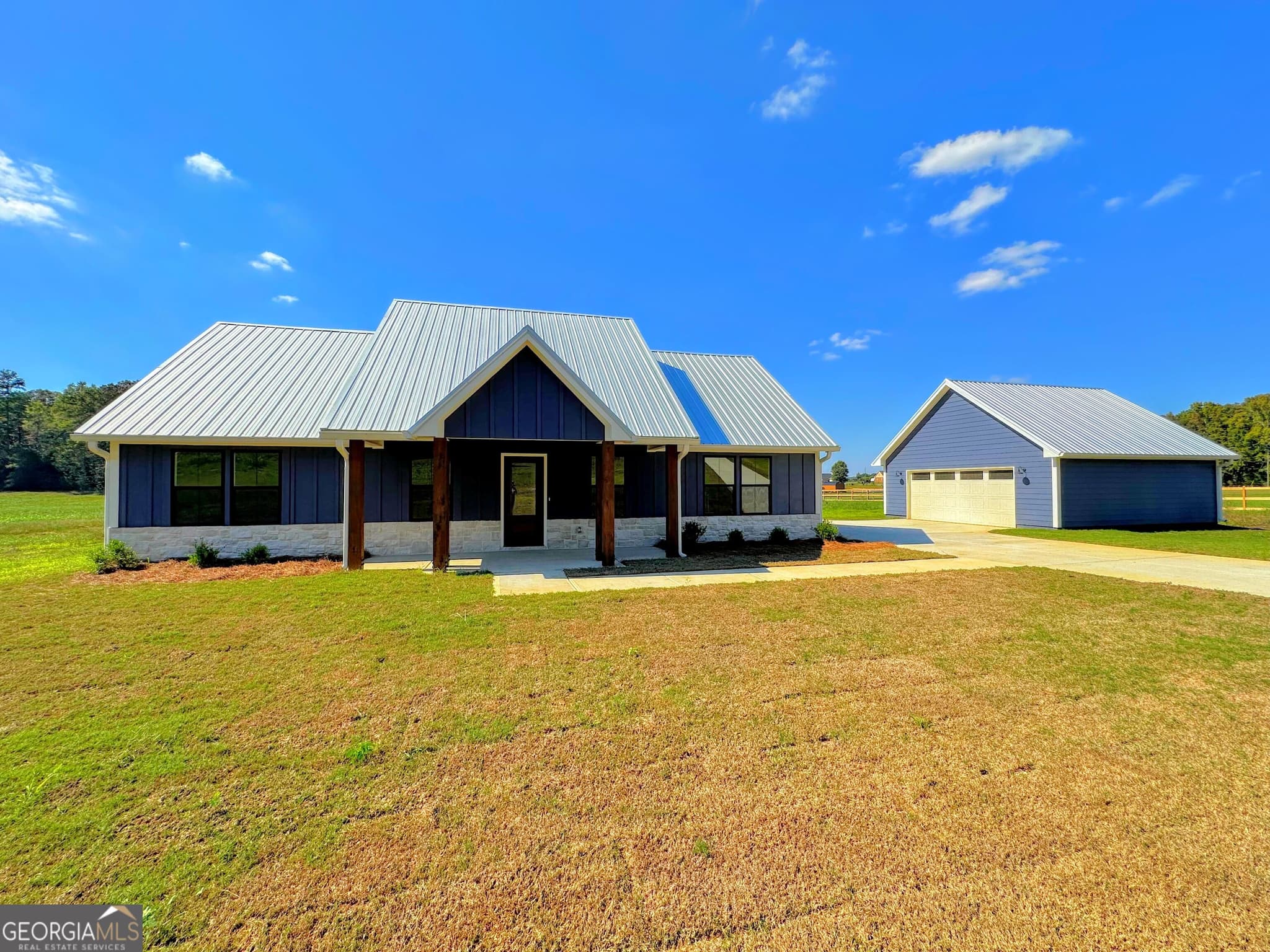3 bedroom, 2 bathroom single family residence for sale at 3300 Collard Valley Road, Cedartown, GA 30125