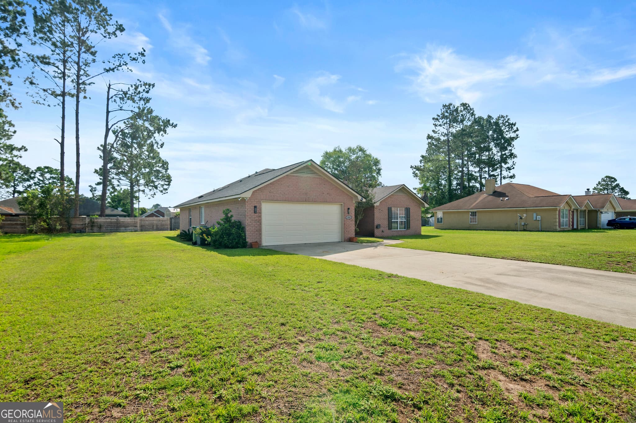 4 bedroom, 2 bathroom, 2,030 sq ft single family residence for sale at 1805 Blair Court, Hinesville, GA 31313 — photo 6