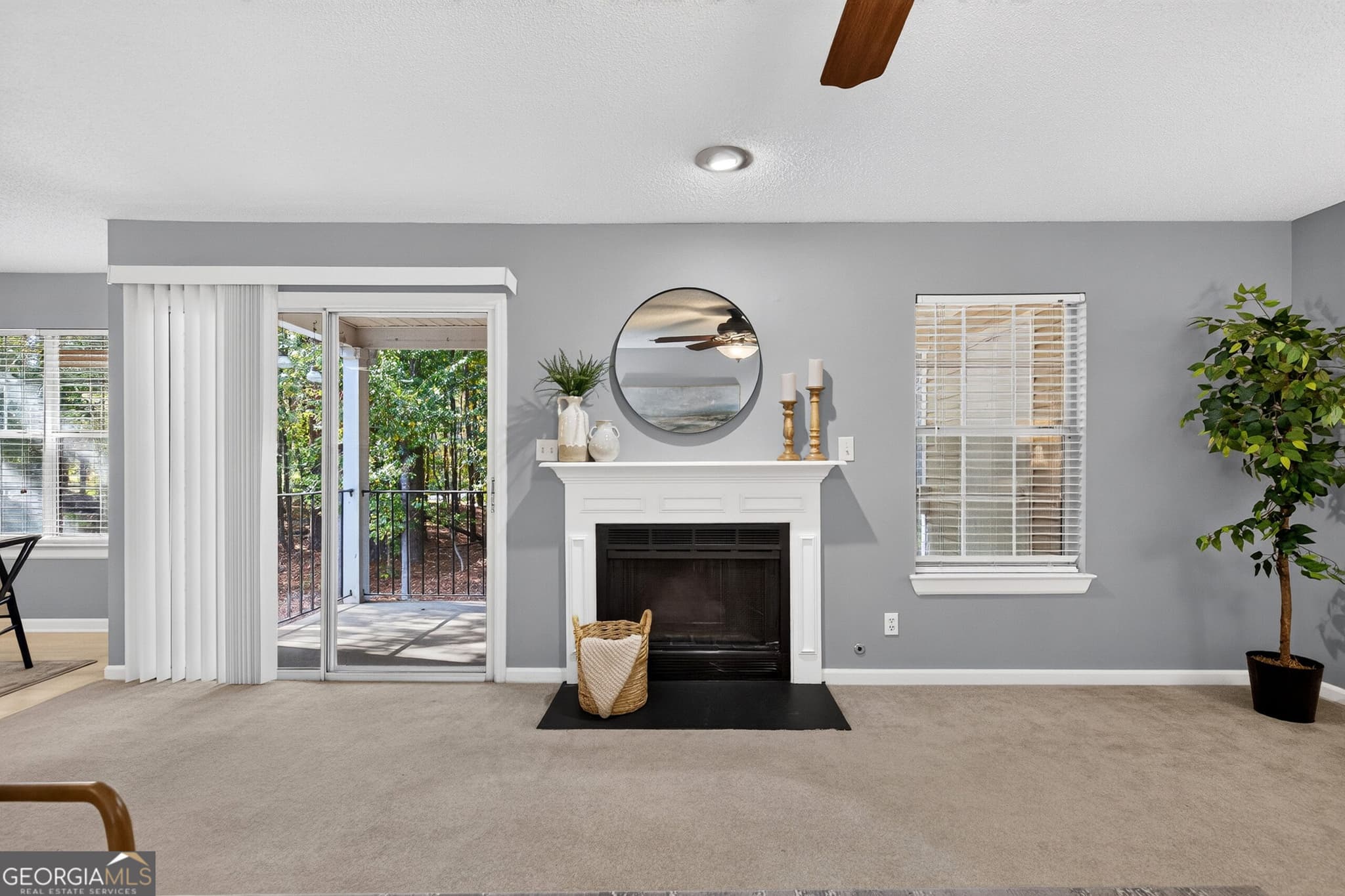 2 bedroom, 2 bathroom, 1,370 sq ft condominium for sale at 304 Ridgefield Drive, Peachtree City, GA 30269 — photo 8